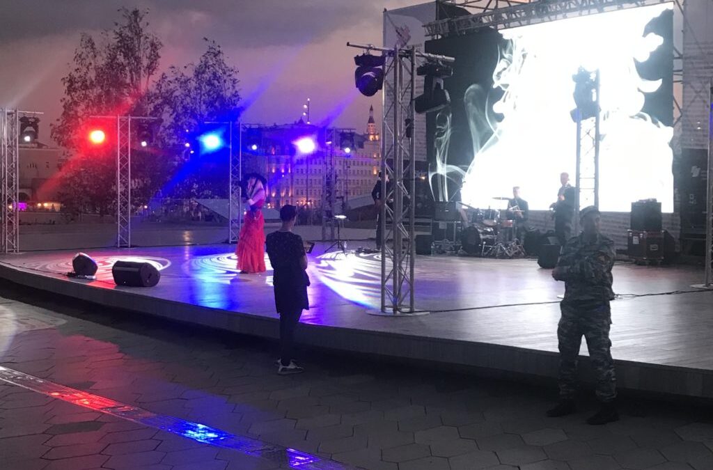 Фестиваль уличного кино
